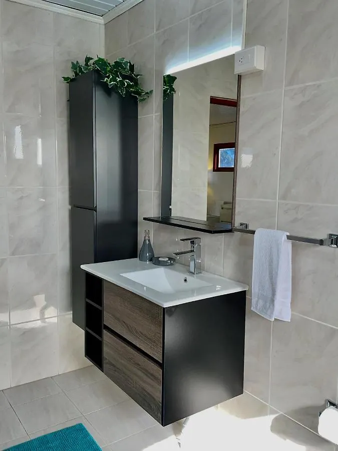 Entire 4Bdr Vistalmar Villa With Private Pool Oranjestad