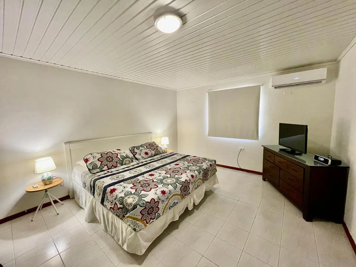 Entire 4Bdr Vistalmar Villa With Private Pool Oranjestad 0*,  Aruba