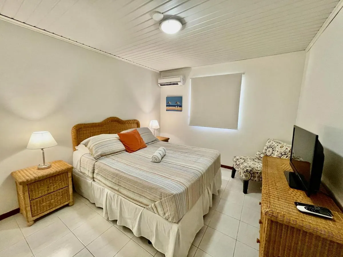 Entire 4Bdr Vistalmar Villa With Private Pool Oranjestad