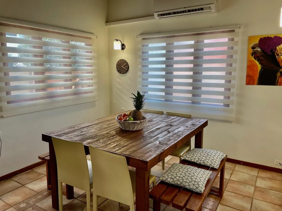 Entire 4Bdr Vistalmar Villa With Private Pool Oranjestad